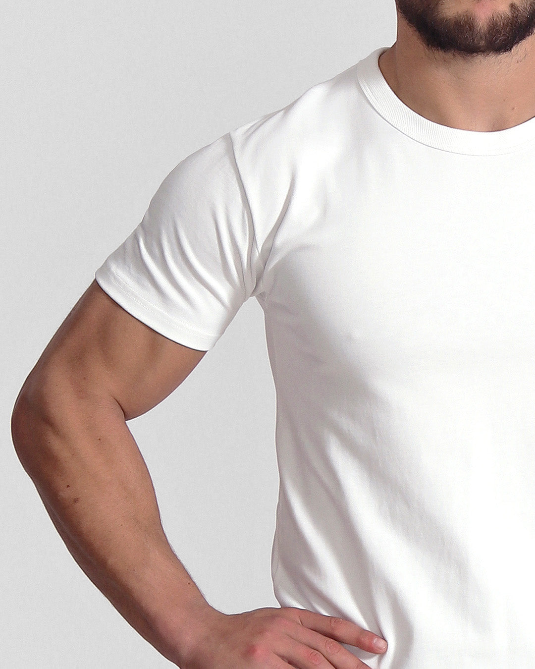 Men's White Crew Neck Fitted Plain T-Shirt | Muscle Fit Basics Men's White Crew Neck Fitted Plain T-Shirt | Muscle Fit Basics