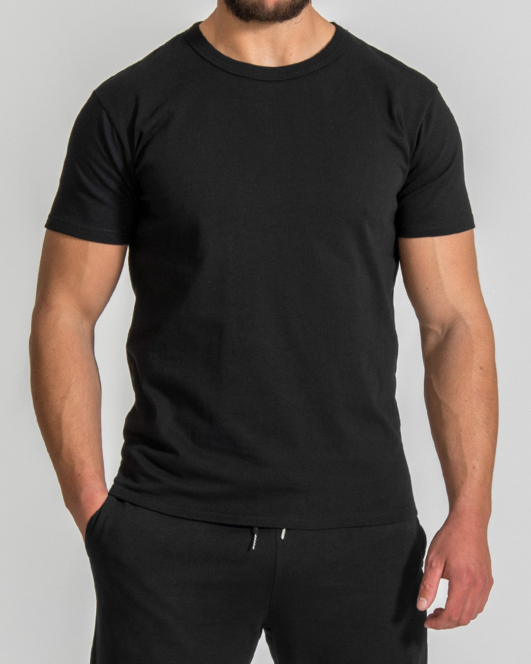 heavyweight-premium-muscle-fit-black-tshirt
