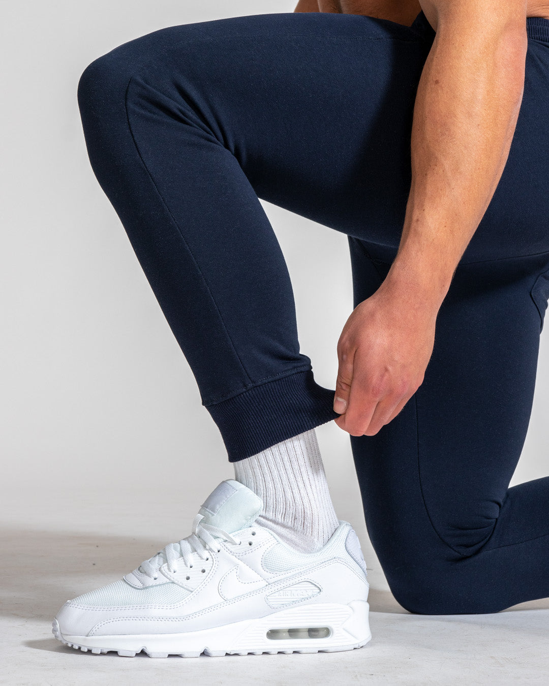 Muscle Fitted Plain French Terry Joggers — Navy